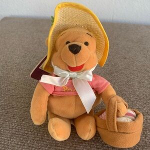 Mini bean bag Easter bonnet Pooh bear